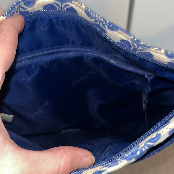 SOLD🎄Vera Bradley crossbody bag - Picture 5 of 7